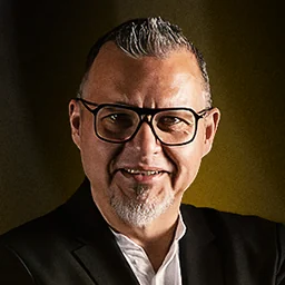 Roman Kawszyn, twórca szkoły